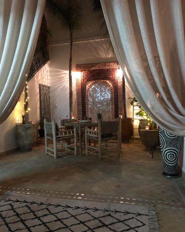Riad Tifawt Marrakesh Eksteriør billede